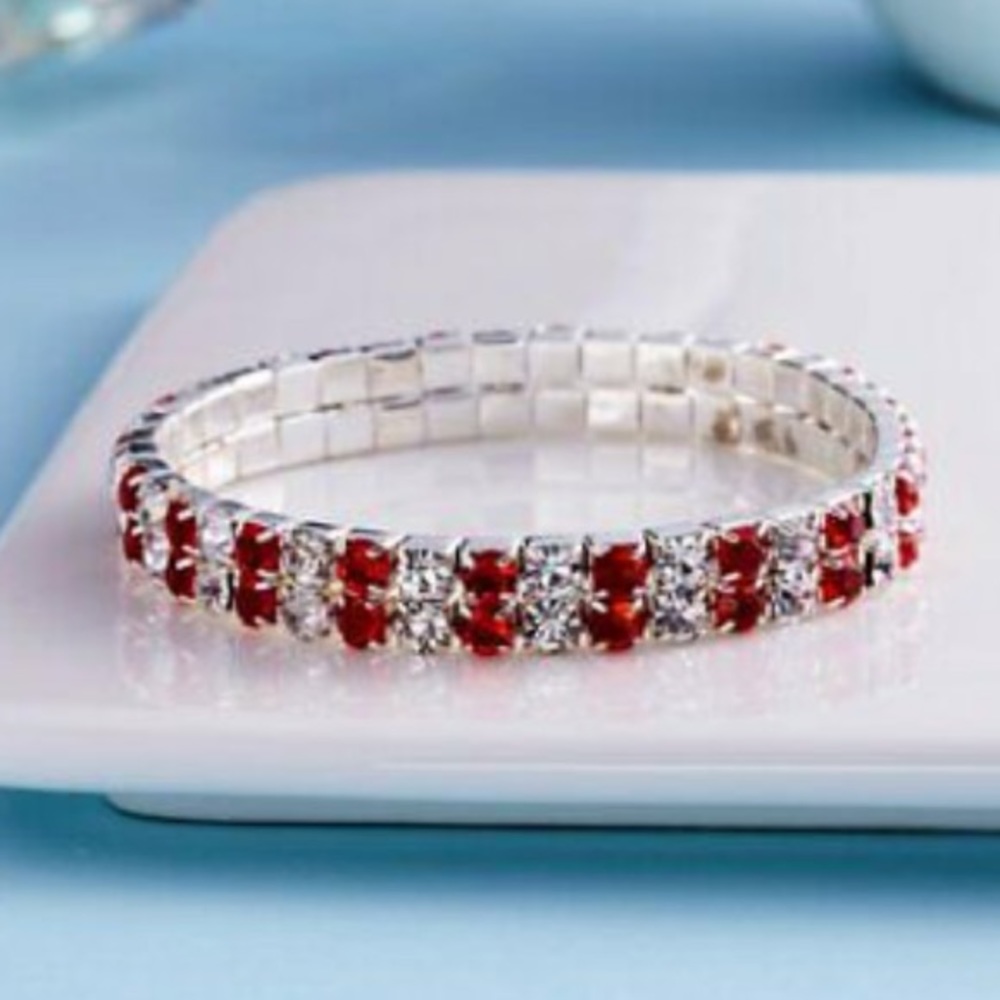 Crystal Rhinestone Stretch Bracelet - Picture 2 of 7
